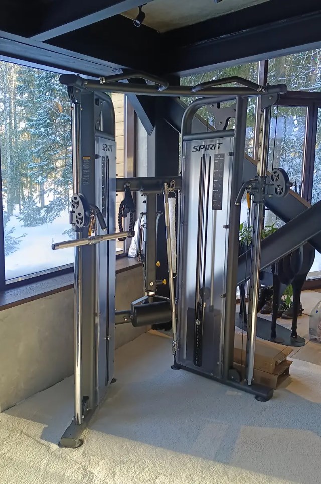 Кроссовер угловой Spirit Fitness SP-3526 с опцией SP-3526-PAD 640_964